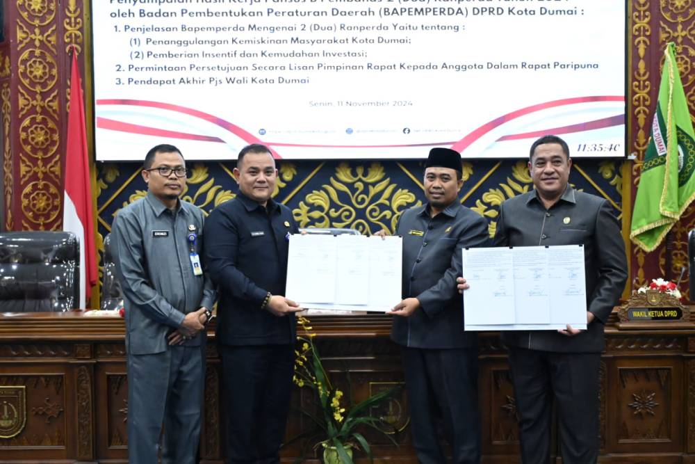 2 Ranperda Disetujui dalam Rapat Paripurna, Pjs Wali Kota Dumai Apresiasi Kerja Tuntas Pansus B DPRD
