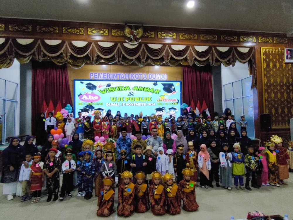 Wisuda dan Uji Publik 90 Anak Didik AHE Bersama Prisma Kalkulator Tangan, Pemko Dumai Apresiasi