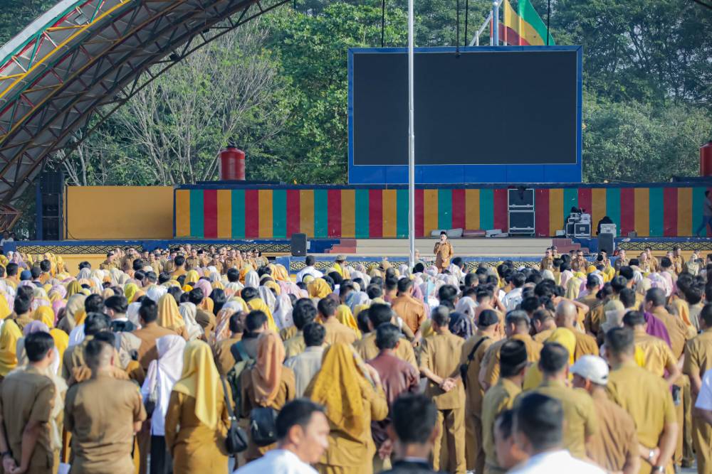 Apel Senin Gabungan di Lingkungan Pemko Dumai Berlangsung Khidmat, Ini Pesan Wali Kota H Paisal 
