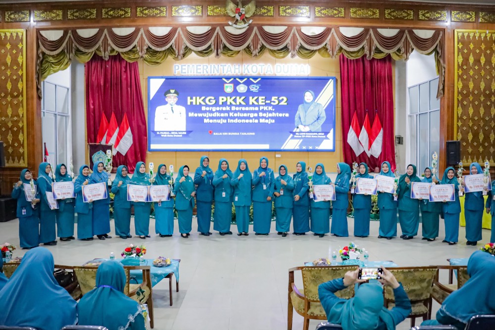 Peringati Hari Kesatuan Gerak PKK ke-52: Bergerak Bersama PKK, Mewujudkan Keluarga Sejahtera Menuju Indonesia Maju 