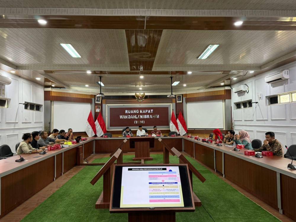Dengarkan Review Masterplan RSUD dr.Suhatman, MARS, Wako Paisal Butuh Kerjasama Untuk Wujudkan Pelayanan yang Baik 
