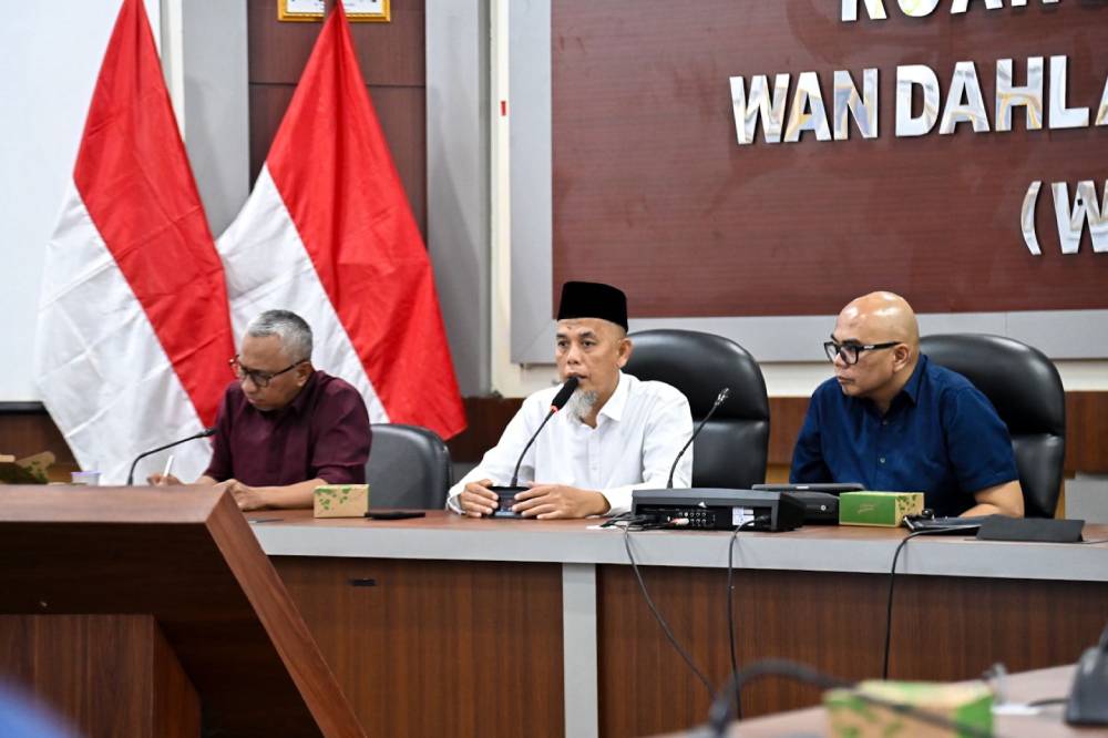 Gerak Cepat Usai Peninjauan Kawasan Beberapa Waktu Lalu, Wako Paisal Pimpin Rapat Lanjutan Penataan Bantaran Sungai Dumai Bersama Masyarakat 