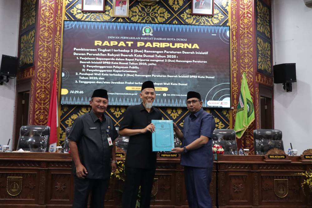 Wako Simak Penyampaian Bapemperda Mengenai 2 Ranperda Inisiatif DPRD Kota Dumai Tahun 2025
