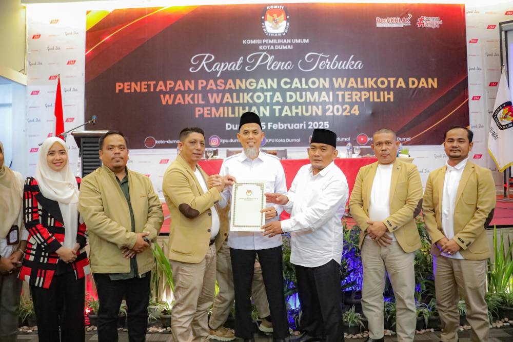 Rapat Pleno Terbuka KPU Dumai, H Paisal-Sugiyarto Resmi Ditetapkan Sebagai Paslon Terpilih pada Pilkada 2024