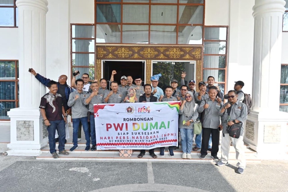Sempena HPN dan HUT PWI Ke-79, Pemko Dumai Lepas Keberangkatan Rombongan Wartawan 