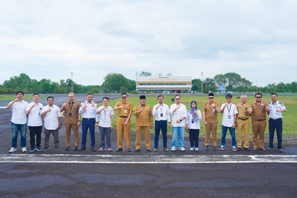 Mei 2025 Bandara Pinang Kampai Beroperasi Kembali, Wawako Sugiyarto Turut Bahas Rencana Perluasan Landasan Pacu Bersama Pertamina dan Pelita Air
