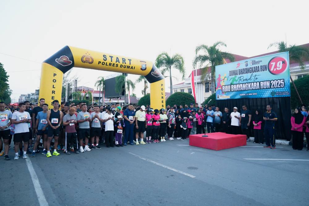 Wakil Wali Kota Dumai Hadiri Pembukaan Dumai Bhayangkara Run 2025, Ratusan Peserta Dari Berbagai Kalangan Ikut Memeriahkan 