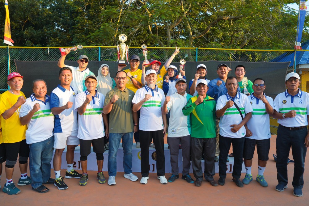 Kejurkot Tenis dan Wali Kota Cup I Kota Dumai 2025 Resmi di Tutup, Wako H Paisal Komit Tingkatkan Infrastruktur Olahraga di Dumai Kota Idaman