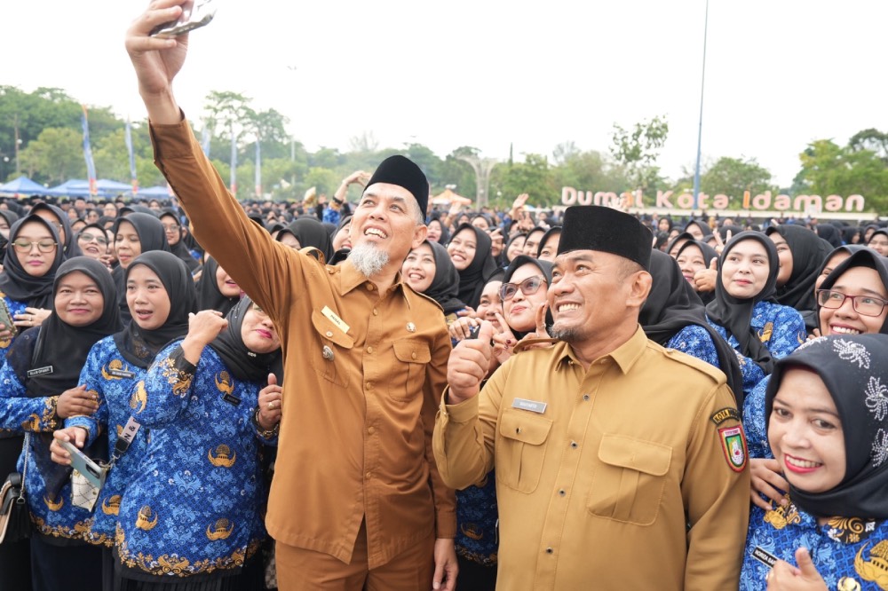 1595 PPPK Dumai Terima SK, Wali Kota H Paisal Pimpin Pengucapan Sumpah Janji