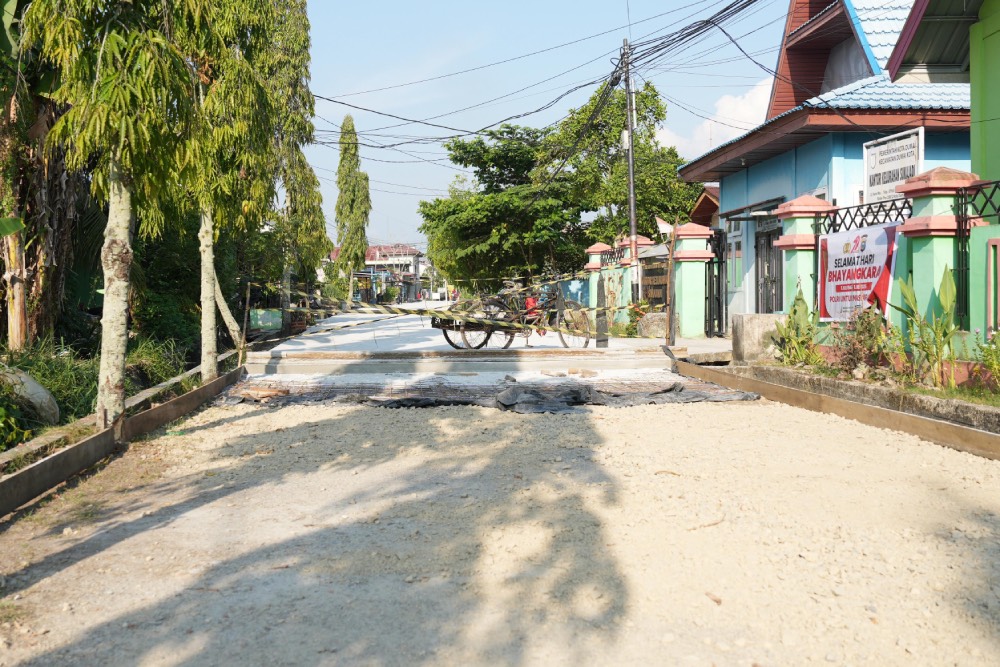 Pemko Dumai Laksanakan Perbaikan Jalan Paris Di Kelurahan Sukajadi
