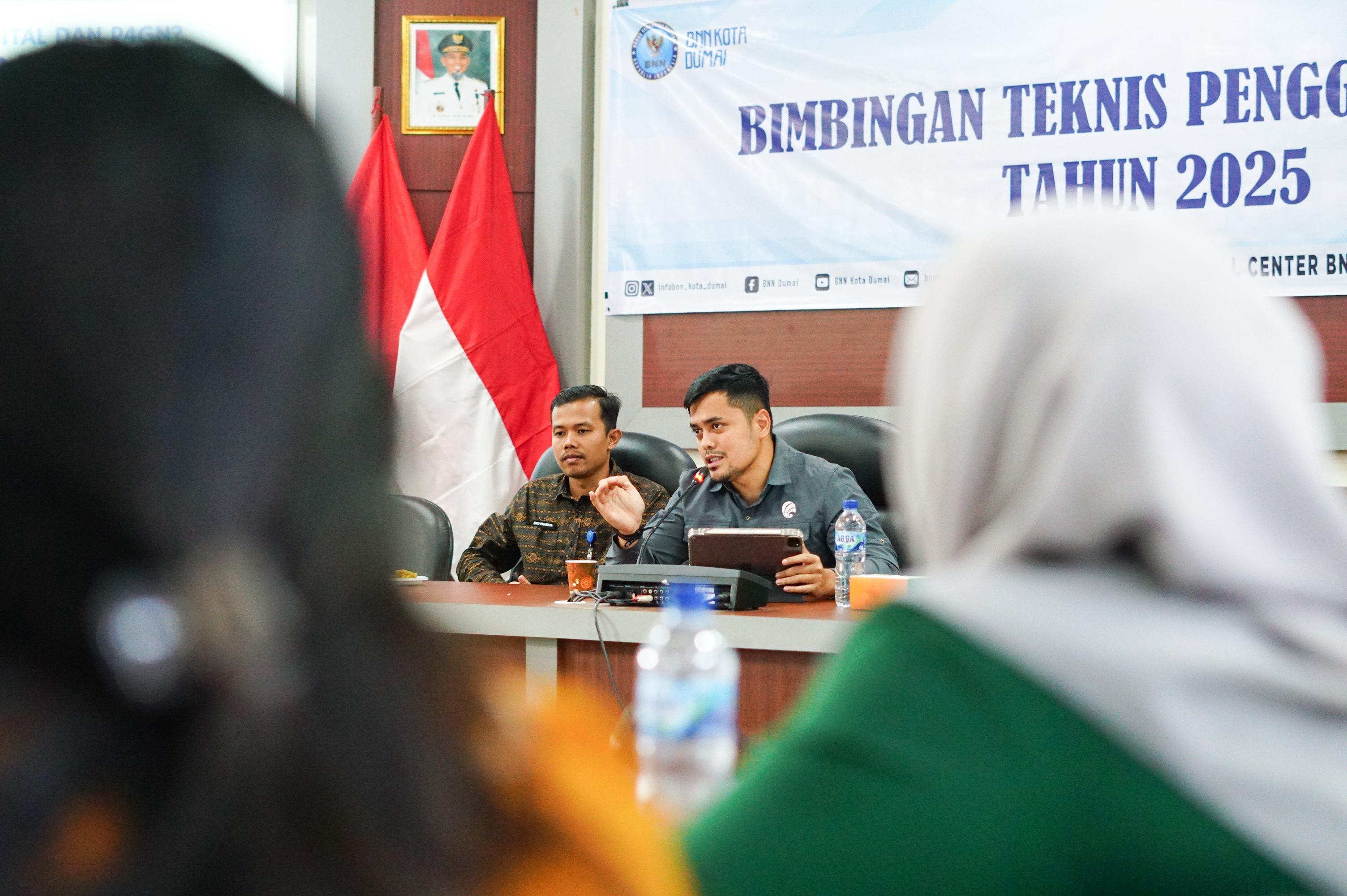 Dukung Penguatan Implementasi P4GN, Diskominfotiksan Kota Dumai Bekali Peserta Bimtek P4GN BNN Dengan Pendalaman Literasi Digital