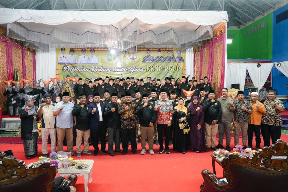 Hadiri Peresmian Gedung Dan Pelantikan Pengurus KKNP, Wawako: Terus Jalin Persatuan Untuk Kota Idaman
