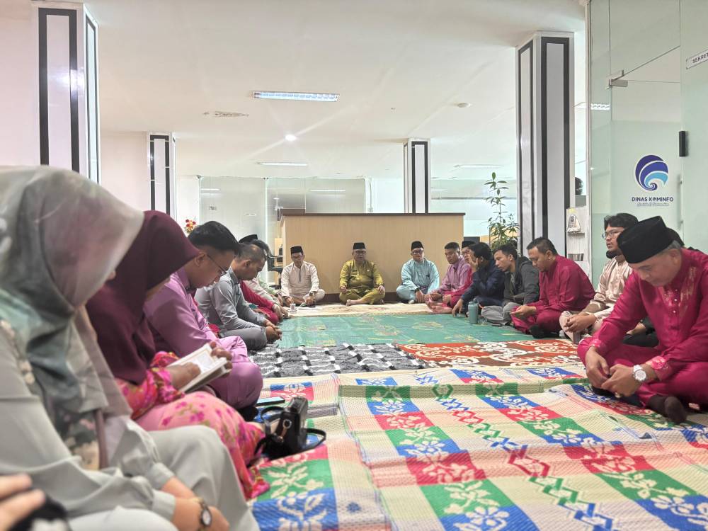 Eratkan Tali Silaturahmi, Diskominfotiksan Dumai Gelar Yasinan dan Doa Bersama