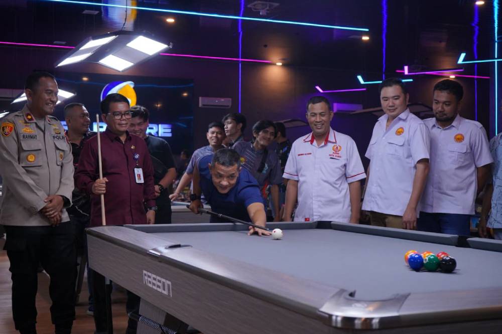 Turnamen Billiard Nine Ball Piala Dandim 0320/Dumai Semarakkan HUT ke-80 RI di Dumai Kota Idaman, 64 Peserta Antusias Rebut Piala dan Hadiah Jutaan Rupiah