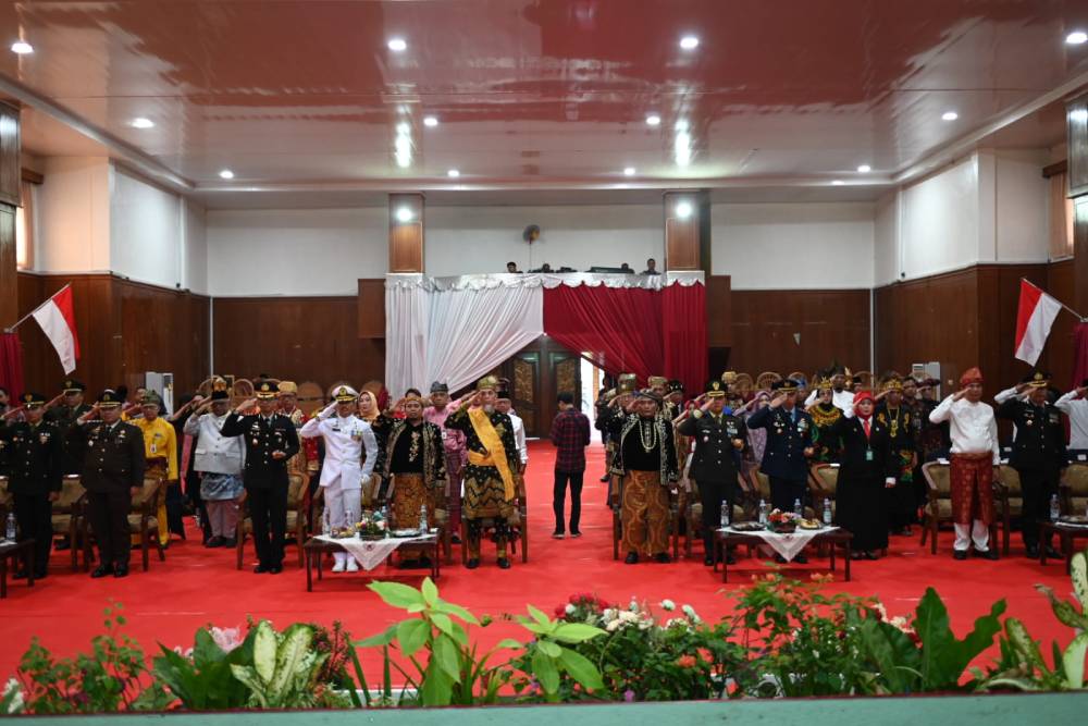 Wali Kota H Paisal dan Wawako Sugiyarto Bersama Forkopimda Dumai Saksikan Detik-Detik Proklamasi Secara Virtual di Balai Sri Bunga Tanjung