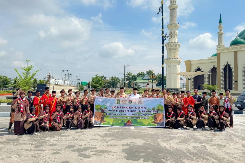 Wawako Sugiyarto Lepas Keberangkatan Kontingen Dumai, Siap Semarakkan Jambore Pramuka Muslim Dunia 2025 di Cibubur
