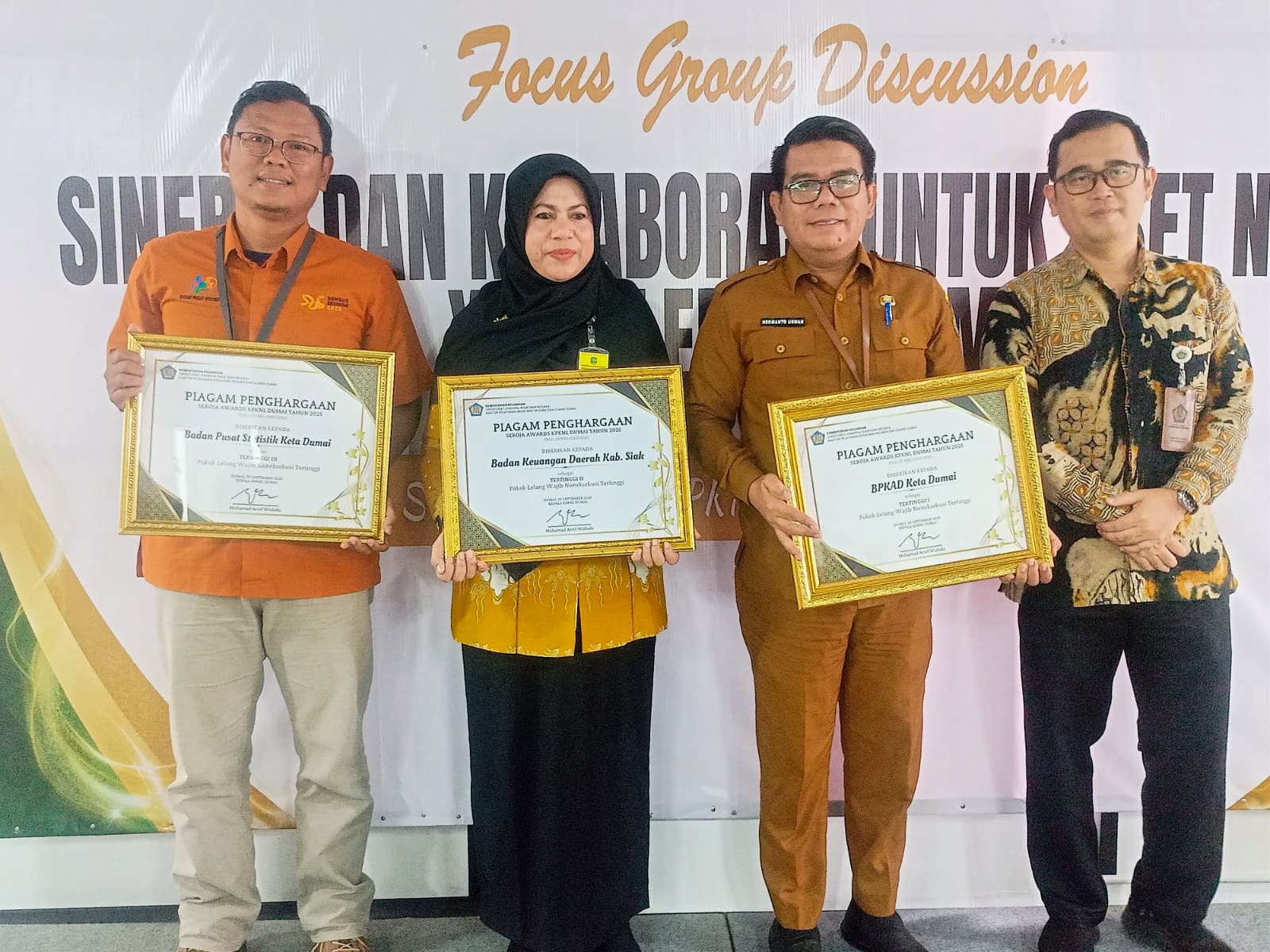 Terima Dua Penghargaan pada Seroja Awards 2025 dari KPKNL, Pemko Dumai Harapkan Pengelolaan Aset Negara Dengan Lebih Optimal