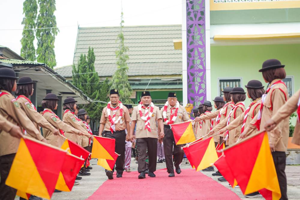 Perkemahan PETUALANG 2025, Wawako Sugiyarto Apresiasi Semangat dan Kreativitas Penggalang