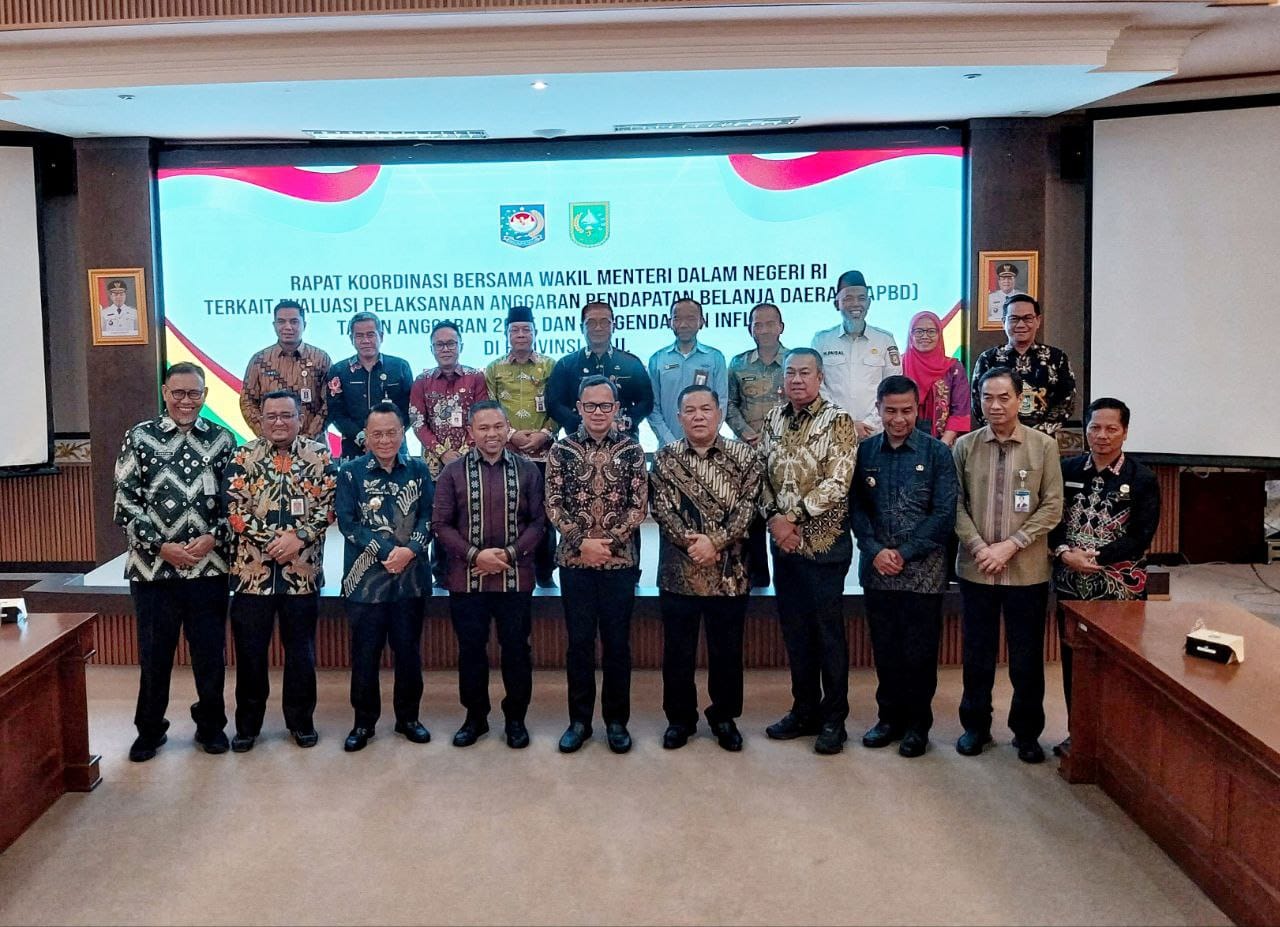 Ikuti Rakor Evaluasi Pelaksanaan APBD TA 2025 di Riau Bersama Wamendagri, Wako H Paisal Komit Percepat Realisasi APBD dan Optimalkan Potensi Ekonomi Lokal