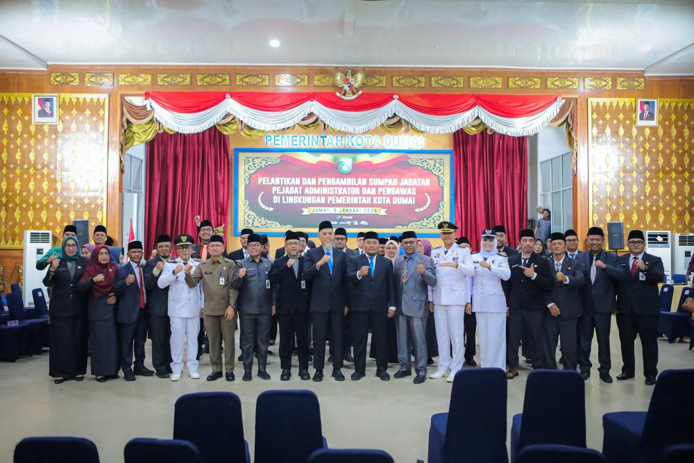 Lantik 43 Orang Pejabat Administrator dan Pengawas, Wako Paisal: Fokus Pada Pelayanan Publik dan Khidmat Untuk Masyarakat Kota Dumai