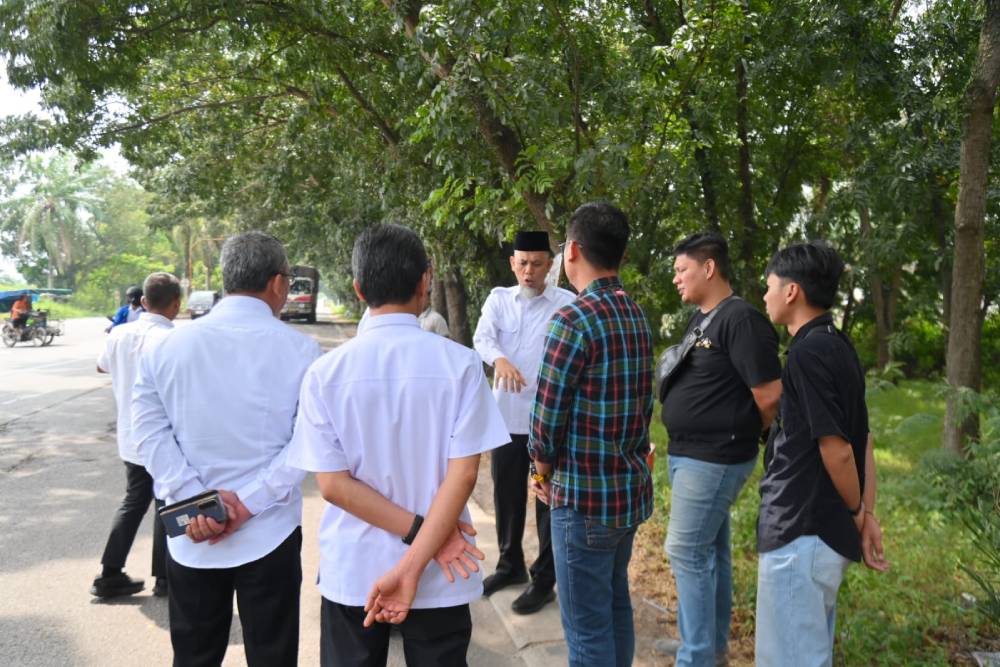 Tingkat Urgensi Tinggi, Wako H Paisal Tinjau Langsung Rencana Peningkatan Jalan Soekarno-Hatta