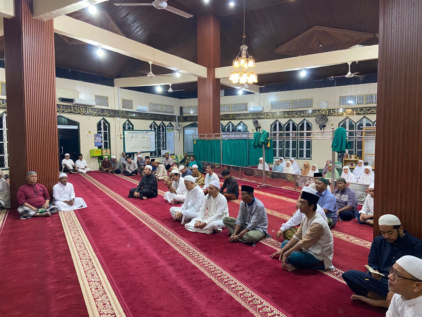 Safari Ramadan di Masjid Bustanul Abidin, Wako H. Paisal: Doakan Dumai Jadi Negeri Baldatun Thayyibatun Wa Rabbun Ghafur