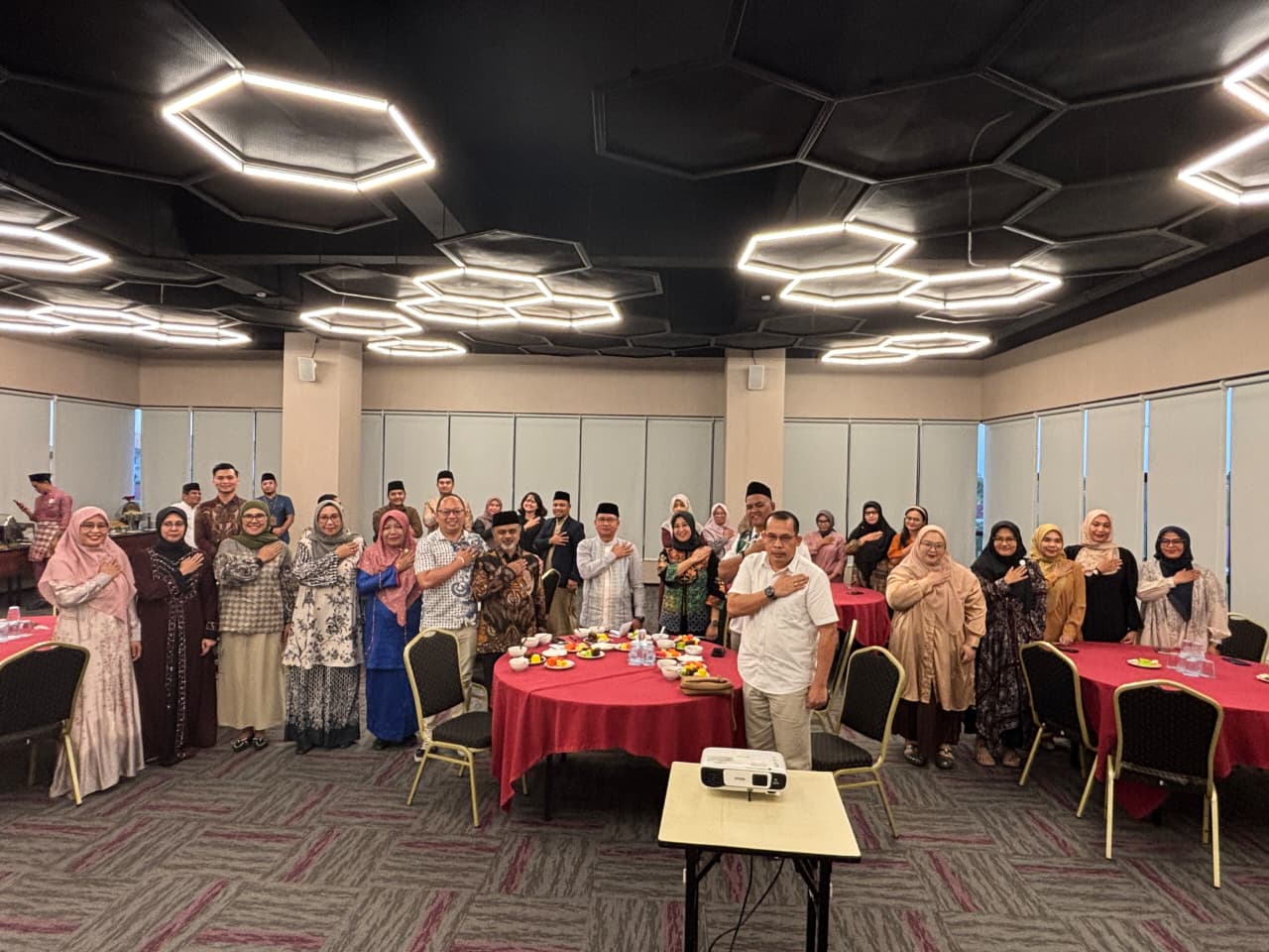 Sinergi Peningkatan Layanan Kesehatan, Naray Hospital Dumai Gelar Silaturahmi dan Buka Puasa Bersama Pemko & BPJS Kesehatan