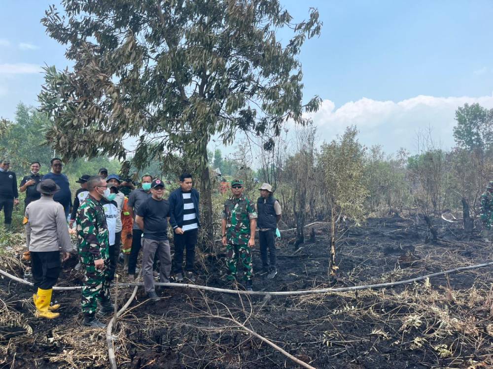 Turun Bersama Danrem 031 Wira Bima dan Jajaran Polda Riau, Sekdako: Berbagai Upaya Pemadaman Tengah Kita Laksanakan 