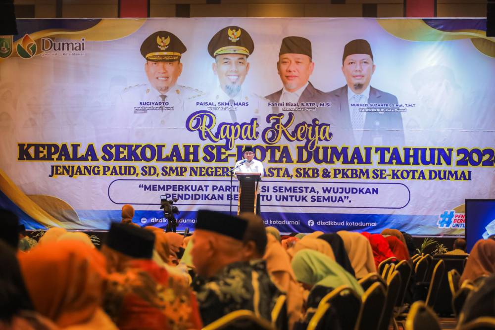 Wakil Wali Kota Dumai Buka Raker Kepala Sekolah, Perkuat Kualitas Pendidikan Kota Dumai