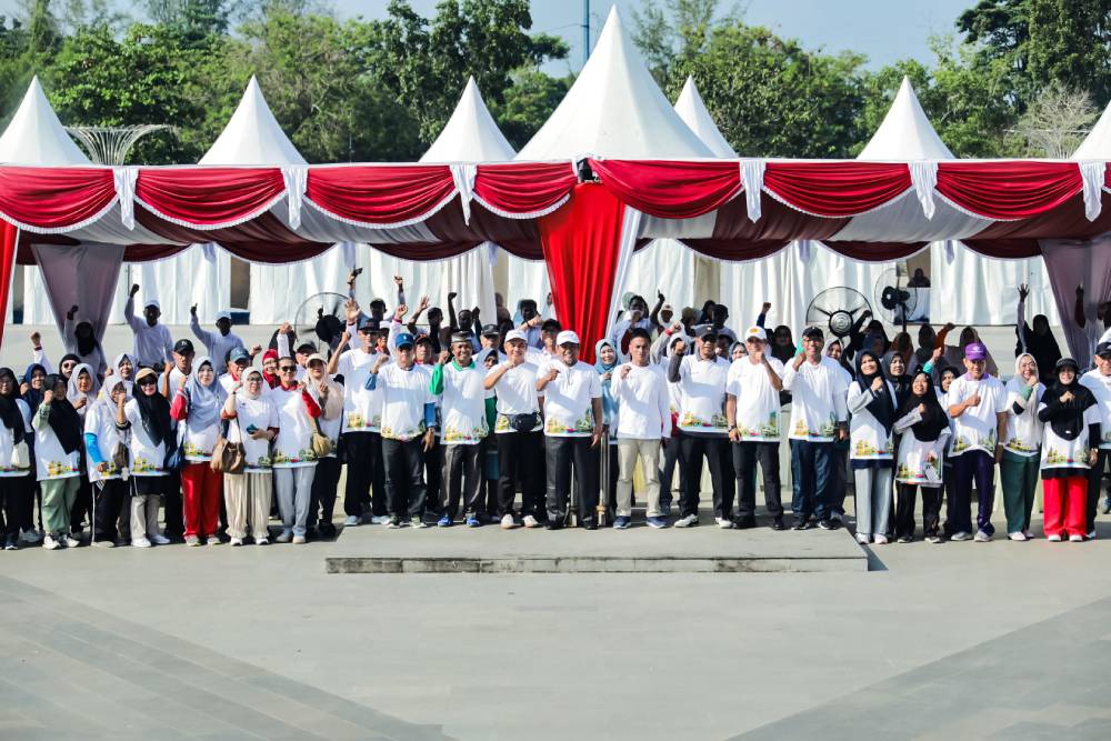Senam Jantung Sehat Hingga Undian Dorprize Semarakkan Silaturahmi para Pensiunan Bersama BRK Syariah, Wawako Sugiyarto Apresiasi