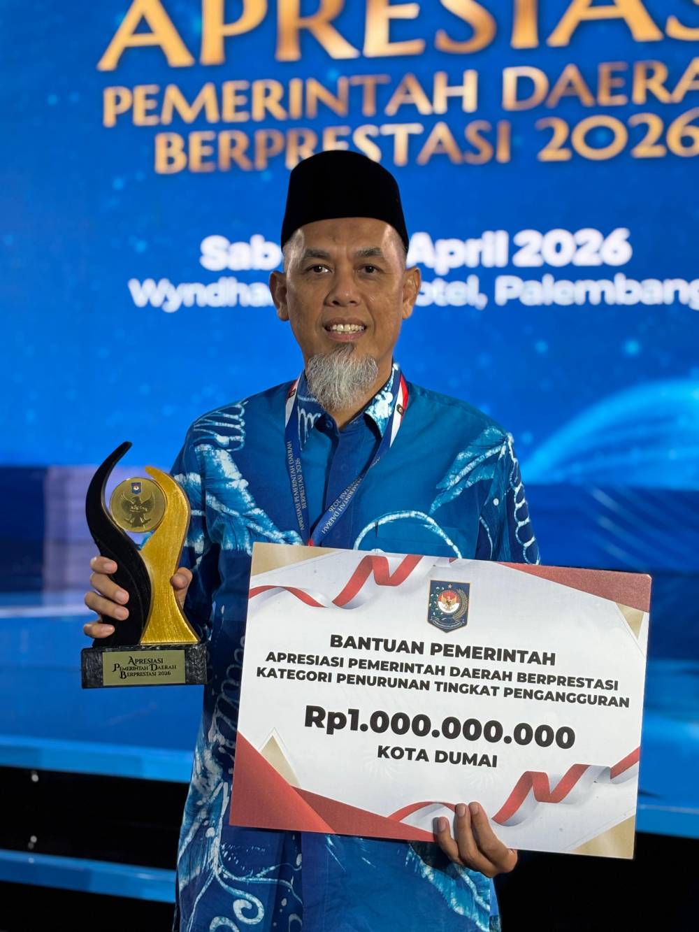 Berhasil Turunkan Angka Pengangguran, Kota Dumai Sabet Juara 3 Nasional di Ajang Apresiasi Daerah Berprestasi 2026