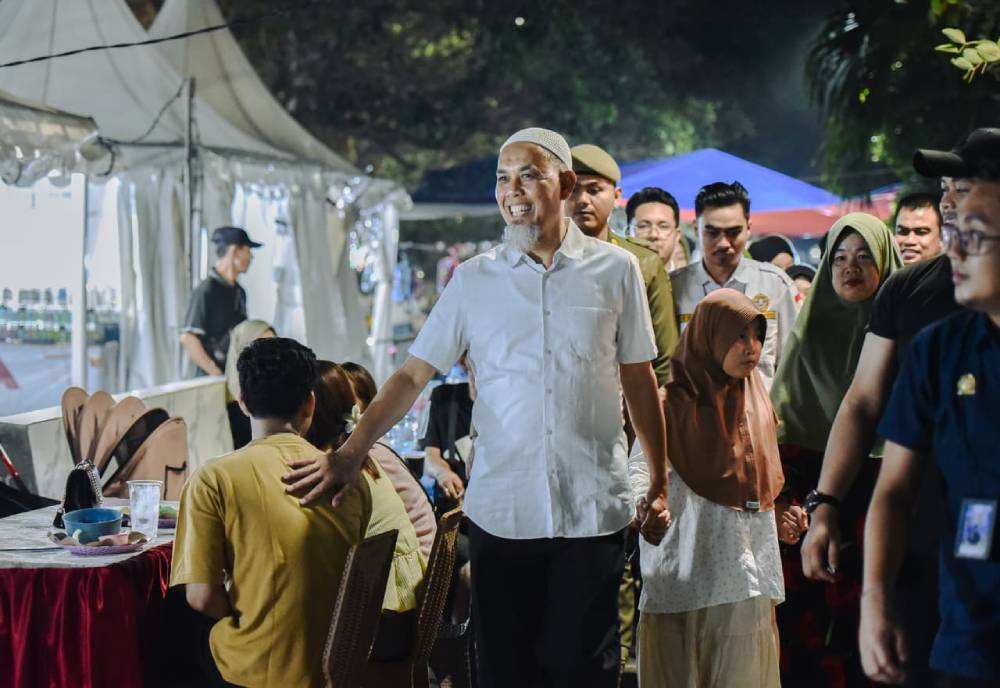 Tinjau Semarak Dumai Expo 2026, Wako H. Paisal Acungi Jempol