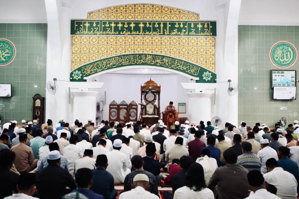 Hadiri Pelaksanaan Shalat Ied di Masjid Al-Manan, Wawako Sugiyarto: Idul Adha Harus Jadi Refleksi Diri Untuk Terus Beristiqomah