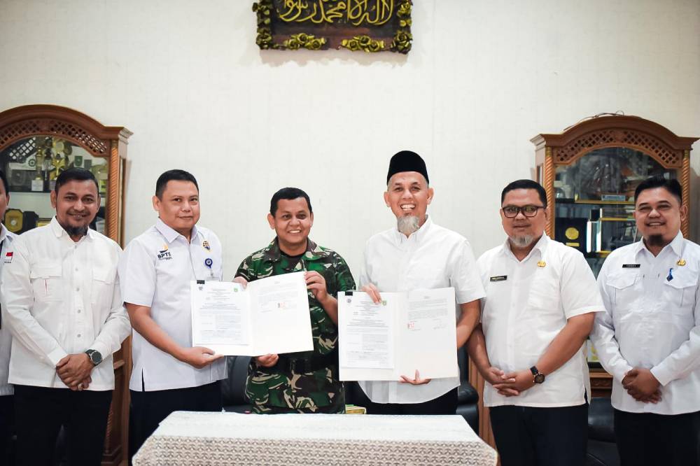 Wali Kota Dumai Dukung Koperasi Merah Putih, Teken Kerja Sama Pemanfaatan Aset Negara