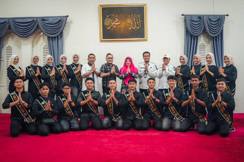 Sambut Hangat Audiensi Finalis Bujang Dara Dumai 2026, Hj. Leni Ramaini: Jaga Marwah dan Berikan yang Terbaik untuk Dumai