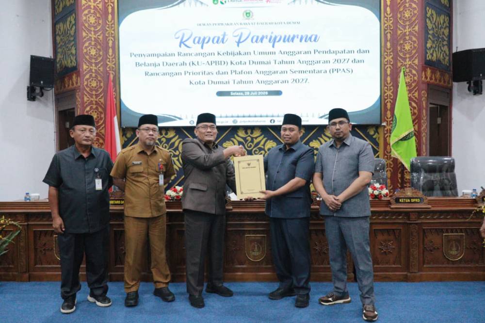 Pemko Dumai Serahkan Rancangan KUA-PPAS 2027 ke DPRD, Prediksi Pendapatan Daerah Capai Rp1,5 Triliun