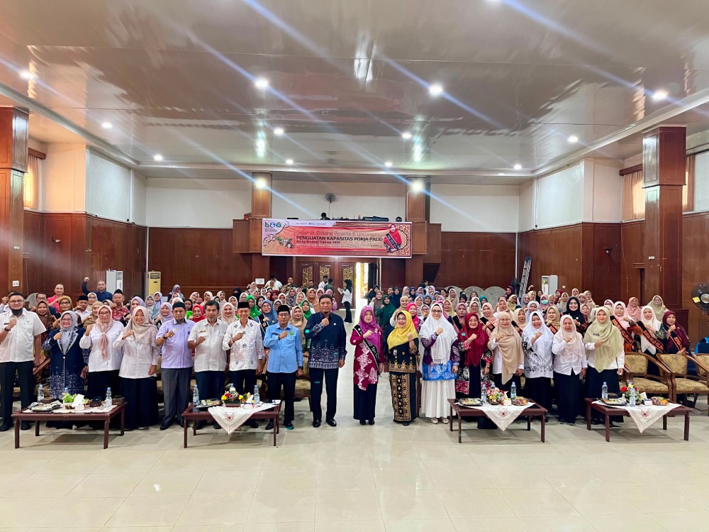 Buka Sosialisasi Wajib Belajar 13 Tahun, Bunda PAUD Hj Leni Ramaini Tegaskan PAUD Fondasi Utama Karakter Anak Dumai