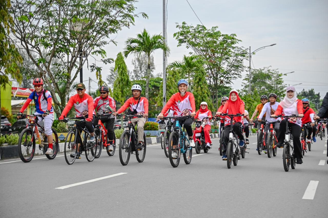Fun Bike Dan Riding Kebangsaan Kota Dumai Tarik Antusias Besar Dari Ribuan Masyarakat - 2