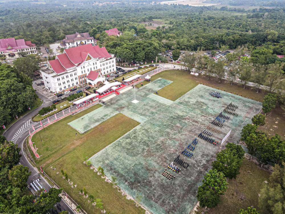 Upacara HUT ke-76 Republik Indonesia di Dumai Berjalan Lancar Meski Diguyur Gerimis