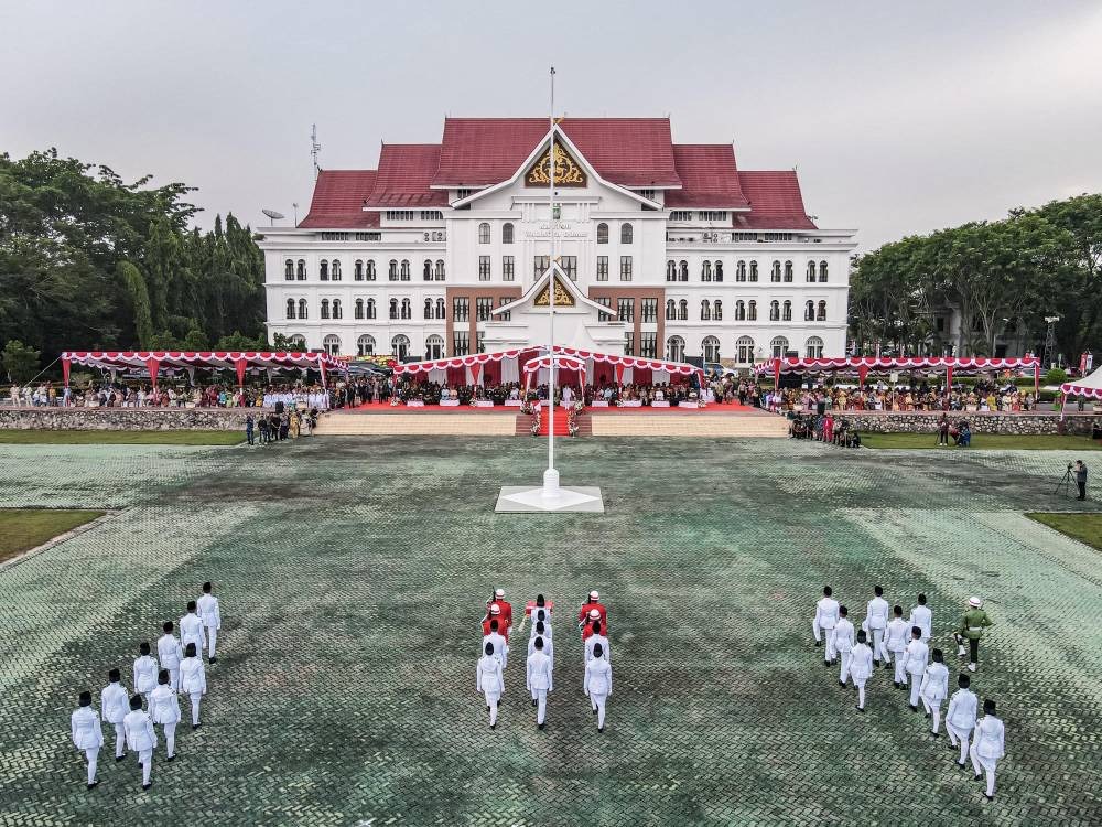 Upacara Peringatan HUT RI ke-79 Tahun 2024, di lapangan Upacara Kantor Wali Kota Dumai